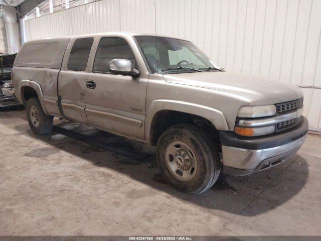  Salvage Chevrolet Silverado 2500