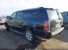 GMC Yukon Denali Image 5