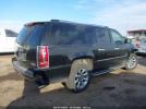 GMC Yukon Denali Image 7