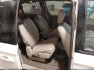 Chrysler Town & Country Touring Image 8