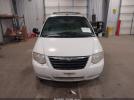 Chrysler Town & Country Touring Image 9