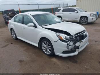  Salvage Subaru Legacy