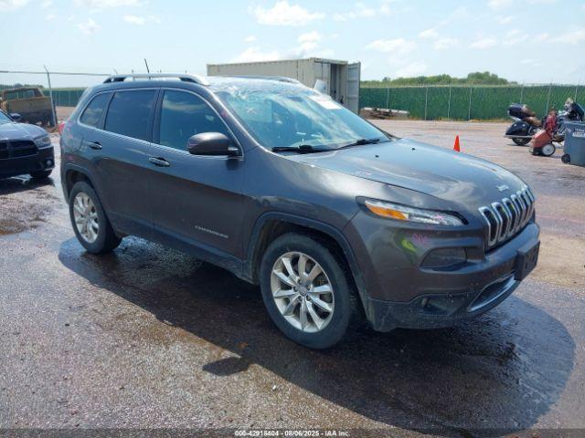  Salvage Jeep Cherokee