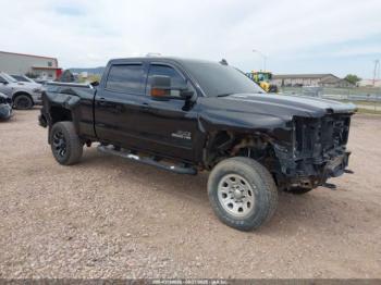  Salvage Chevrolet Silverado 2500