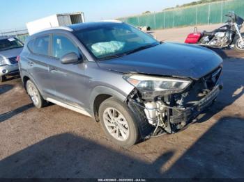  Salvage Hyundai TUCSON