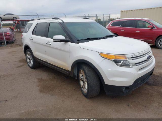  Salvage Ford Explorer
