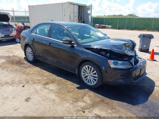  Salvage Volkswagen Jetta
