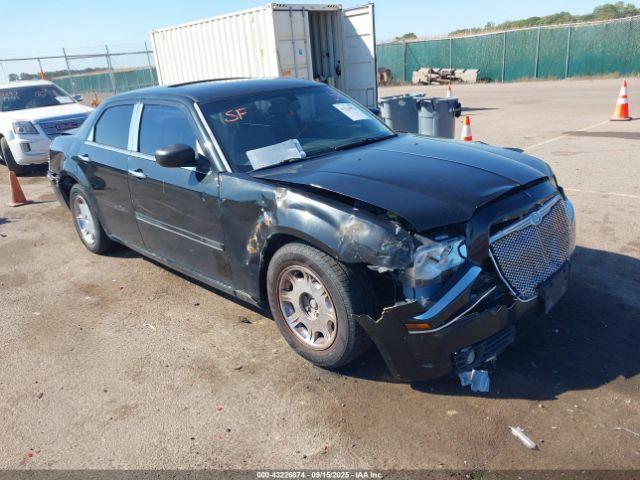 Salvage Chrysler 300
