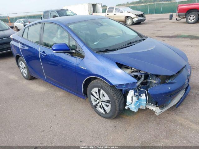  Salvage Toyota Prius