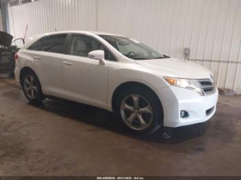  Salvage Toyota Venza