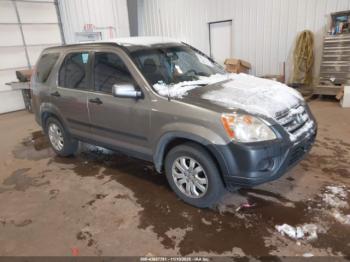  Salvage Honda CR-V