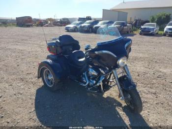  Salvage Harley-Davidson Flhtcutg