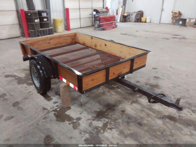  Salvage M & W Trailers Inc Utility Trailer
