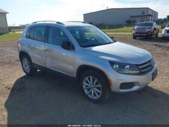  Salvage Volkswagen Tiguan