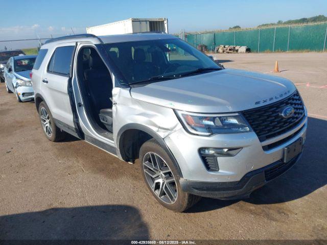  Salvage Ford Explorer