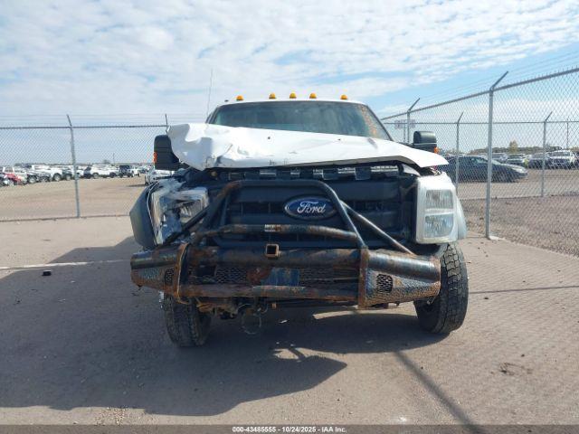 Ford F-450 Xl Image 6