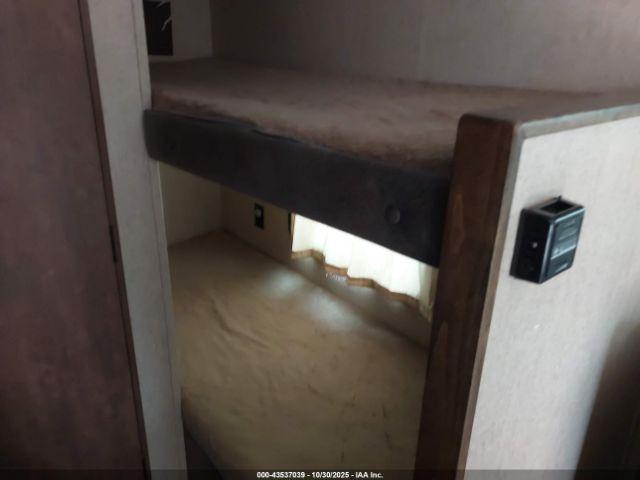 Starcraft Autumn Ridge Image 4