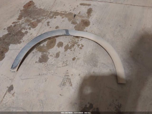 Chevrolet Bolt Premier Image 13