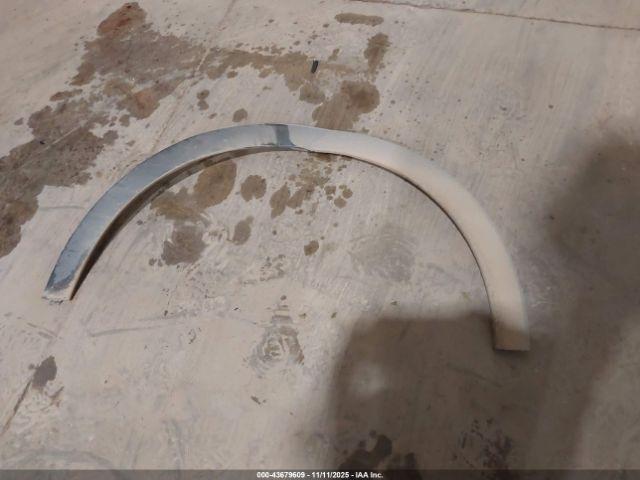 Chevrolet Bolt Premier Image 13