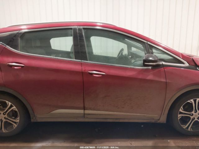 Chevrolet Bolt Premier Image 10