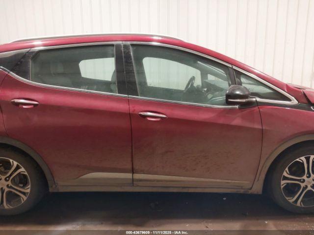 Chevrolet Bolt Premier Image 10