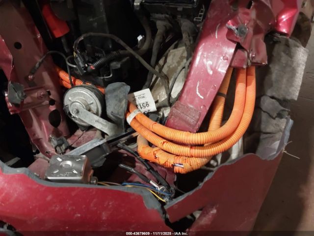 Chevrolet Bolt Premier Image 2