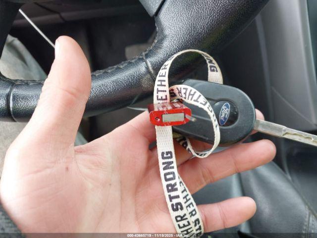 Ford Escape Se Image 11