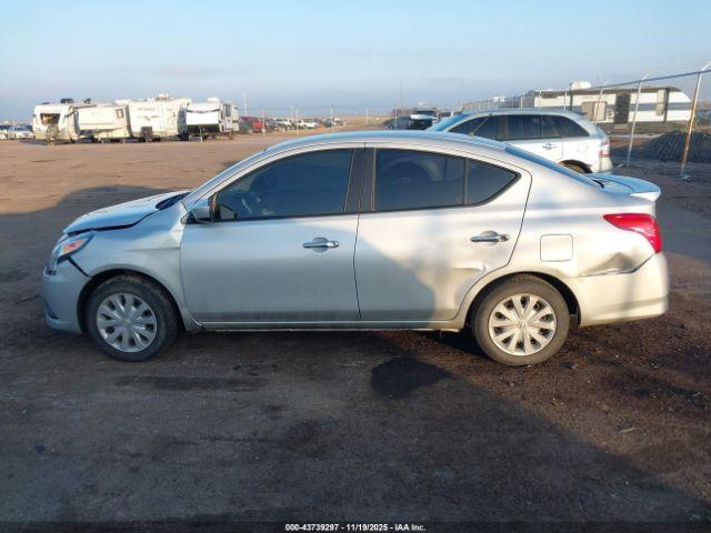 Nissan Versa 1.6 Sv Image 15