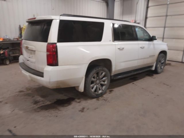 Chevrolet Suburban Lt Image 16