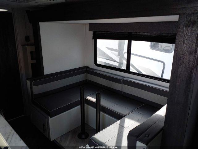 Forest River Platinum Salem Fsx Toy Ha Image 8