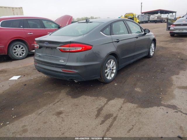 Ford Fusion Se Image 17