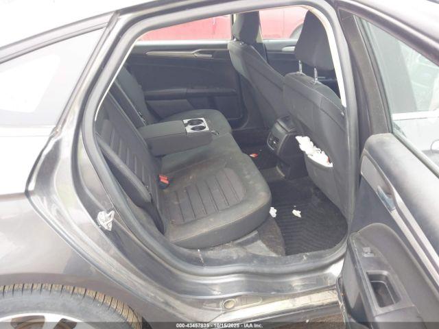 Ford Fusion Se Image 4