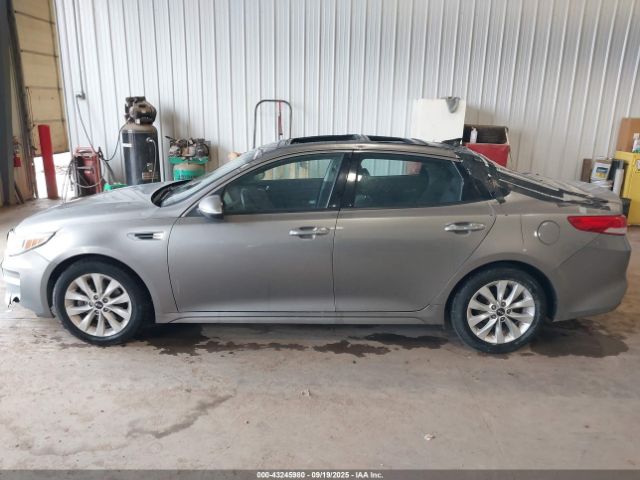 Kia Optima Ex Image 12