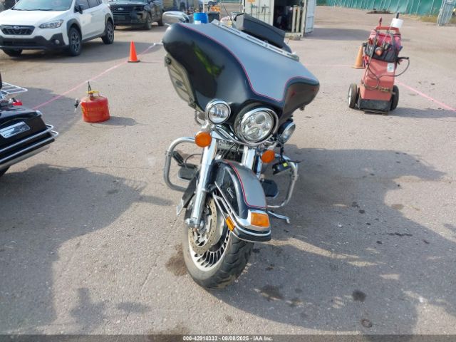 Harley-Davidson Flhtc Image 3