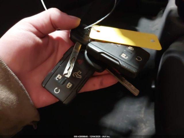 Chevrolet Silverado 1500 4wd  Short Bed Custom Image 15