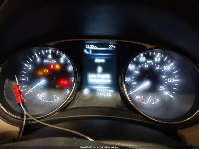 Nissan Rogue Sl Image 9