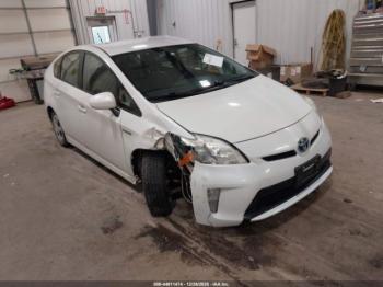  Salvage Toyota Prius