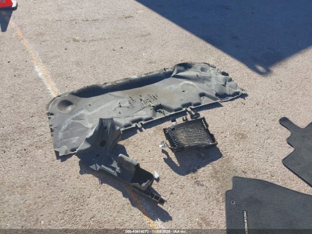 Nissan Pathfinder S Image 10