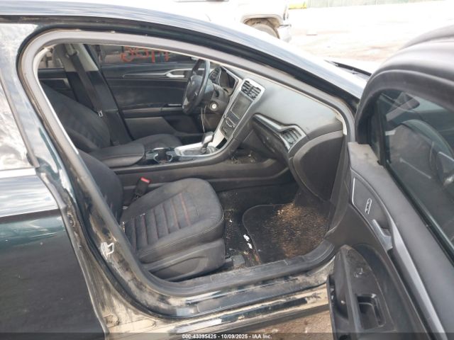 Ford Fusion Se Image 6