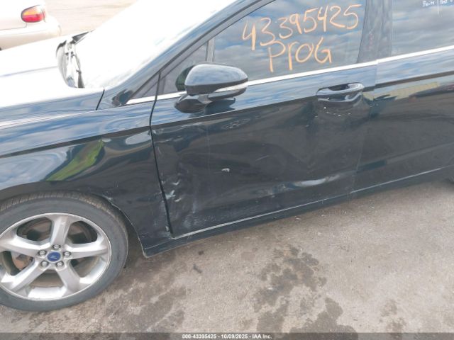 Ford Fusion Se Image 7