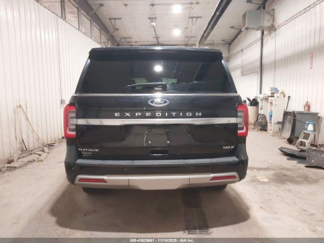 Ford Expedition Platinum Max Image 16