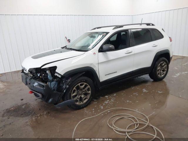 Jeep Cherokee Trailhawk Elite 4x4 Image 8