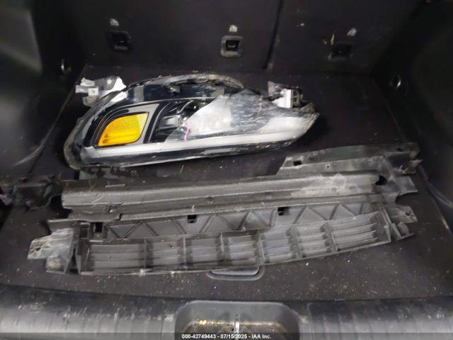 Jeep Cherokee Trailhawk Elite 4x4 Image 16