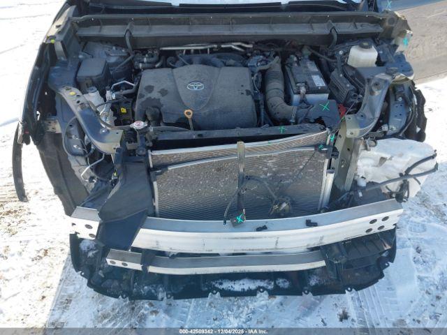 Toyota Highlander Xle Image 20