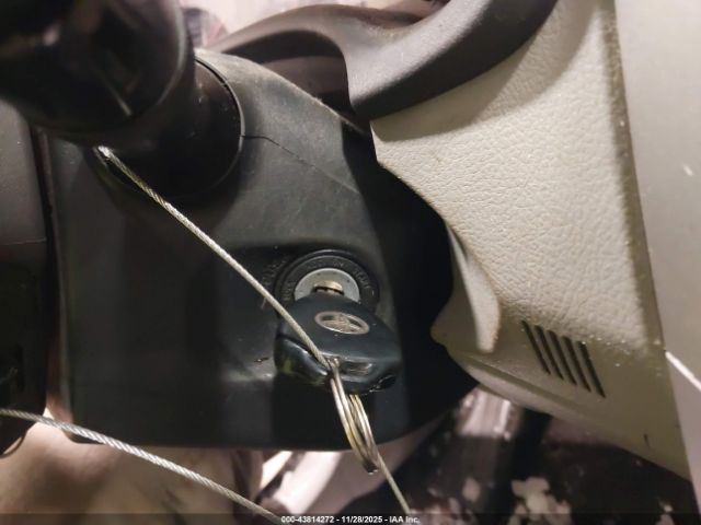 Toyota Corolla Le Image 13