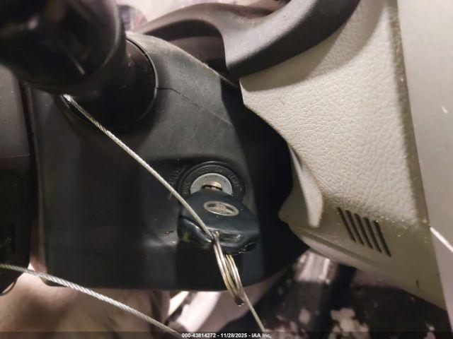 Toyota Corolla Le Image 13