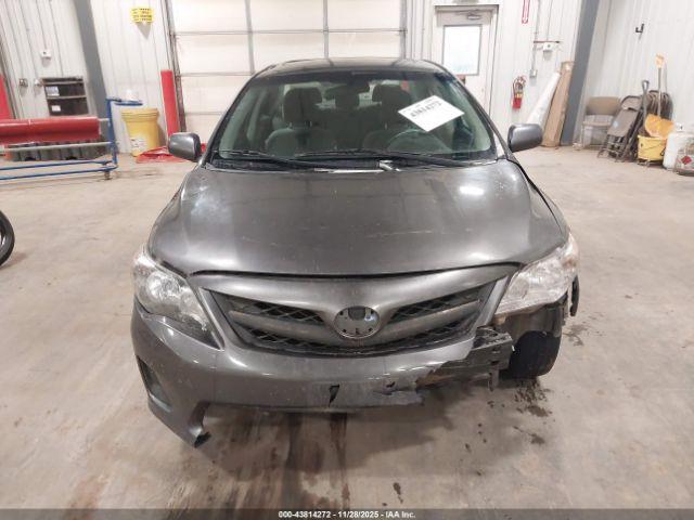 Toyota Corolla Le Image 15