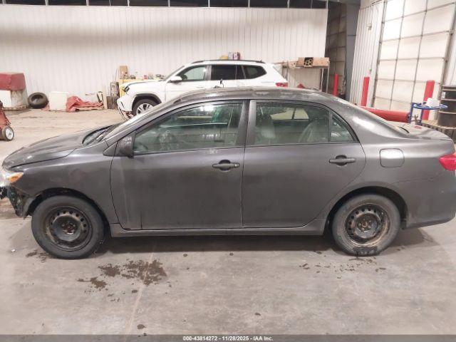 Toyota Corolla Le Image 4