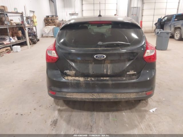 Ford Focus Se Image 6