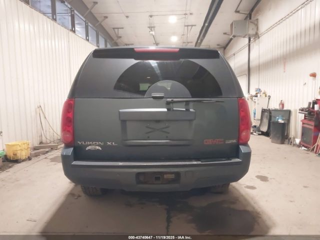 GMC Yukon Slt Image 13